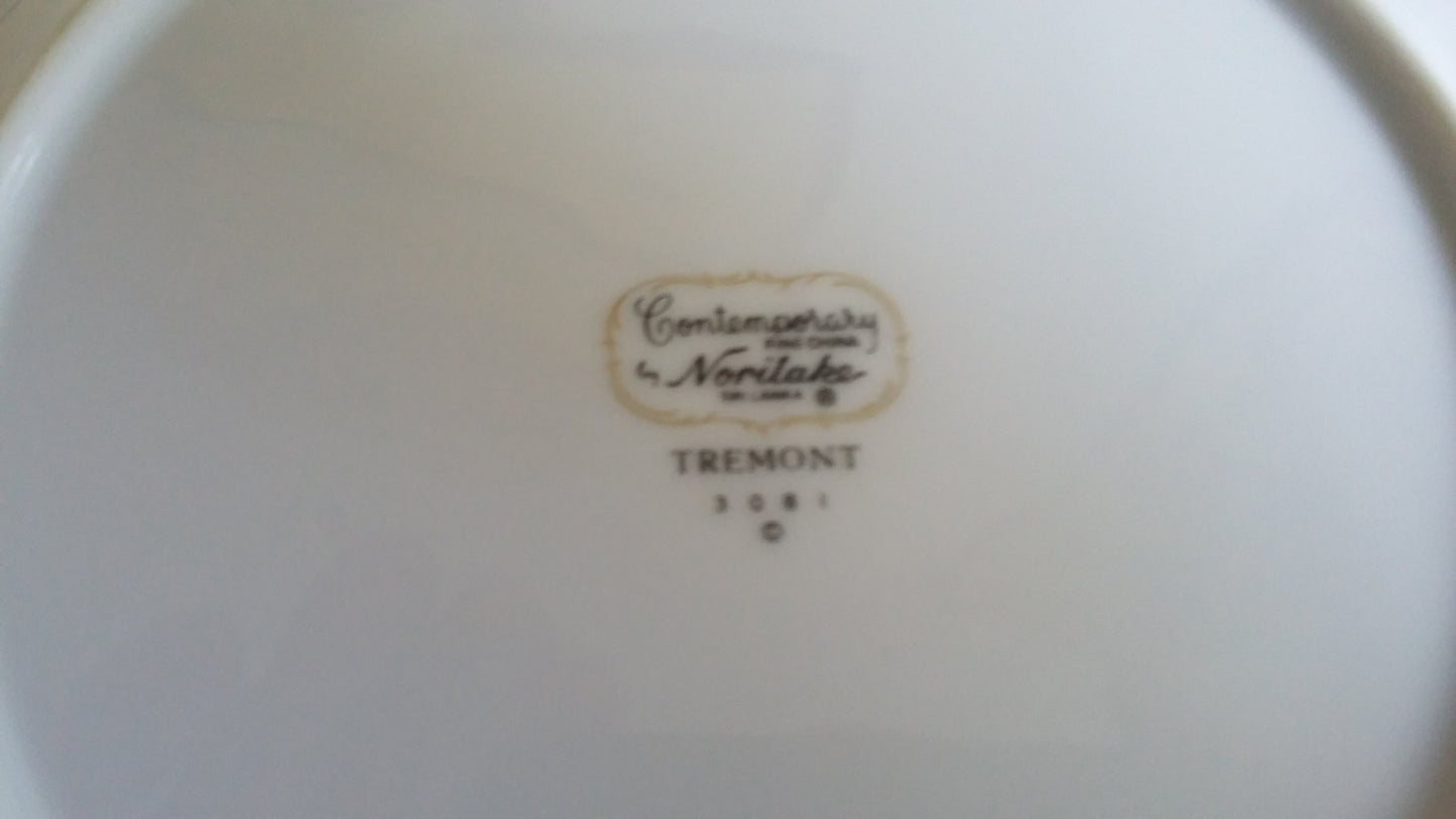 Noritake Bone China Tremont Dinner Part Dinner Service For Two