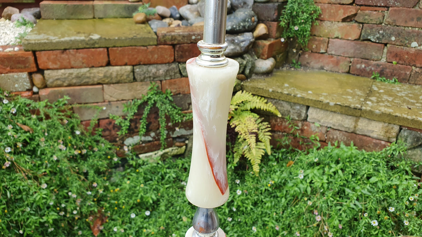 Working Vintage Retro Kitsch Onyx and Composite Onyx Effect 70’s Standard Lamp