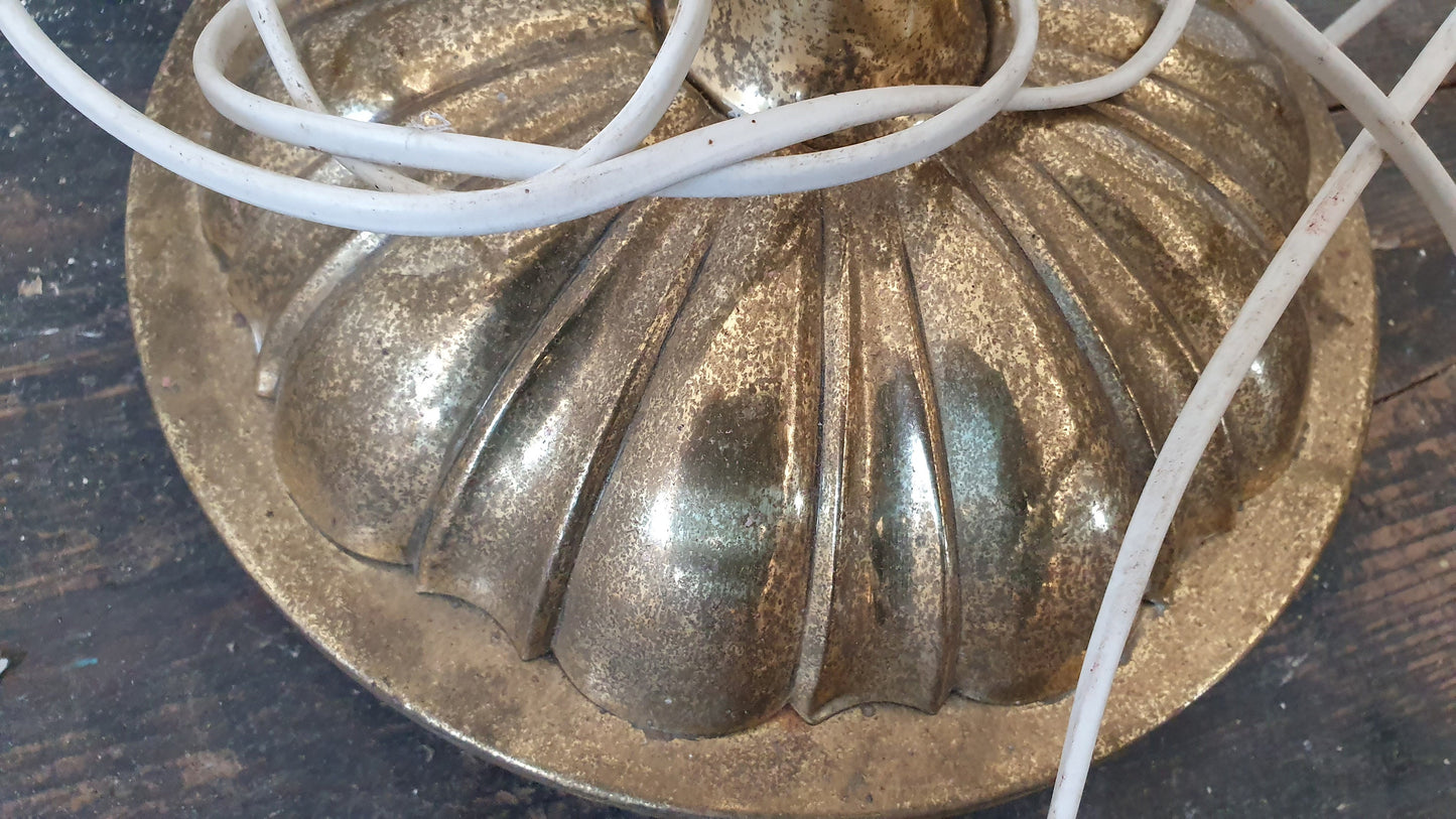 Vintage Fluted 6 Lamp Brass Lamp Lights Kitsch 80’s Glamour