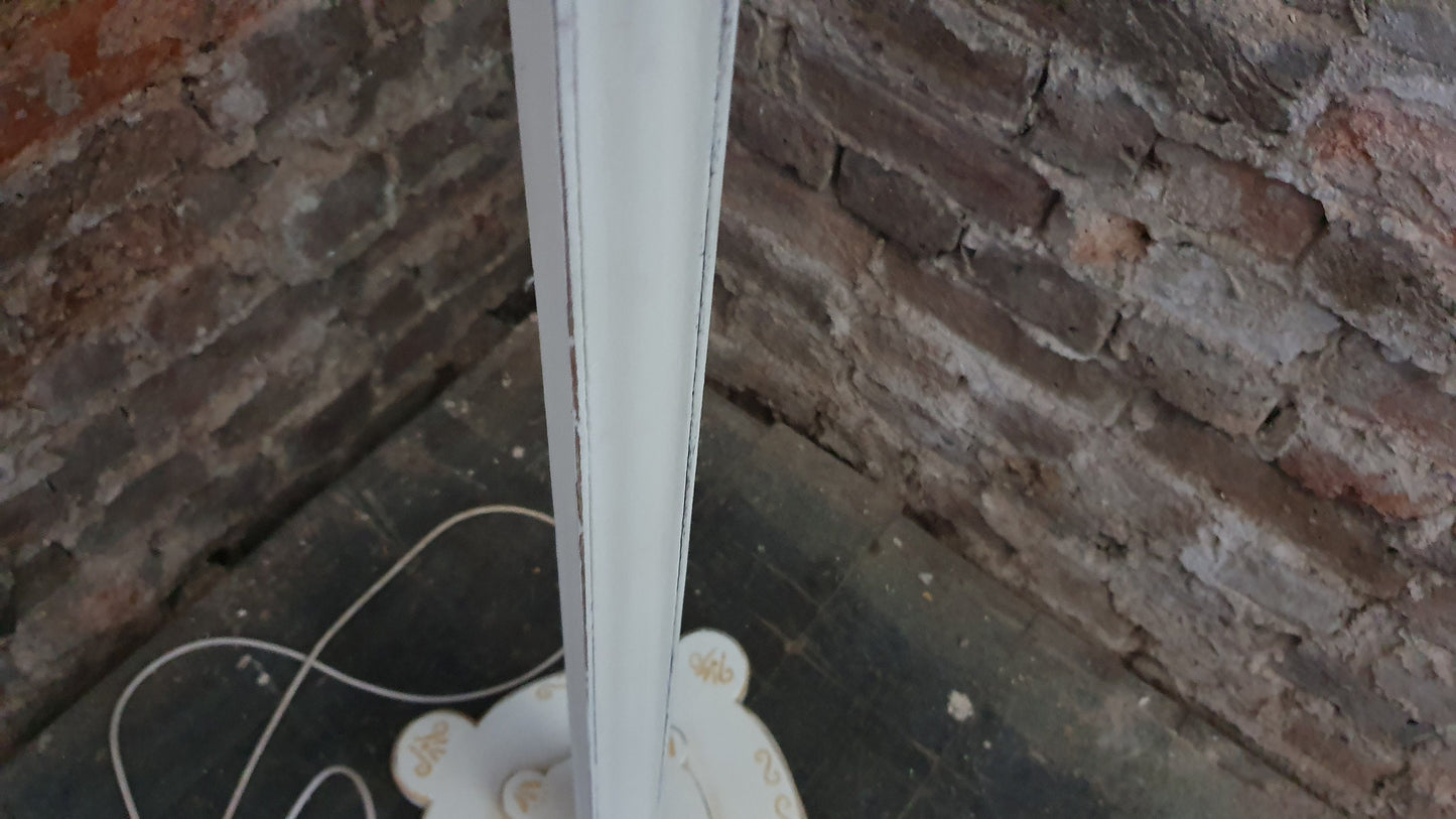 Vintage Painted Shabby Chic Standard Lamp in Annie Sloan Cream and Gold Acrylic. Working.