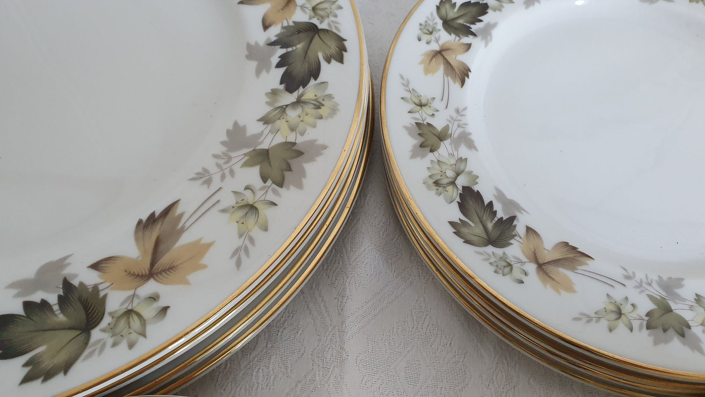 Vintage Autumn Leaves Royal Doulton ‘Larchmont’ Dinner Service.