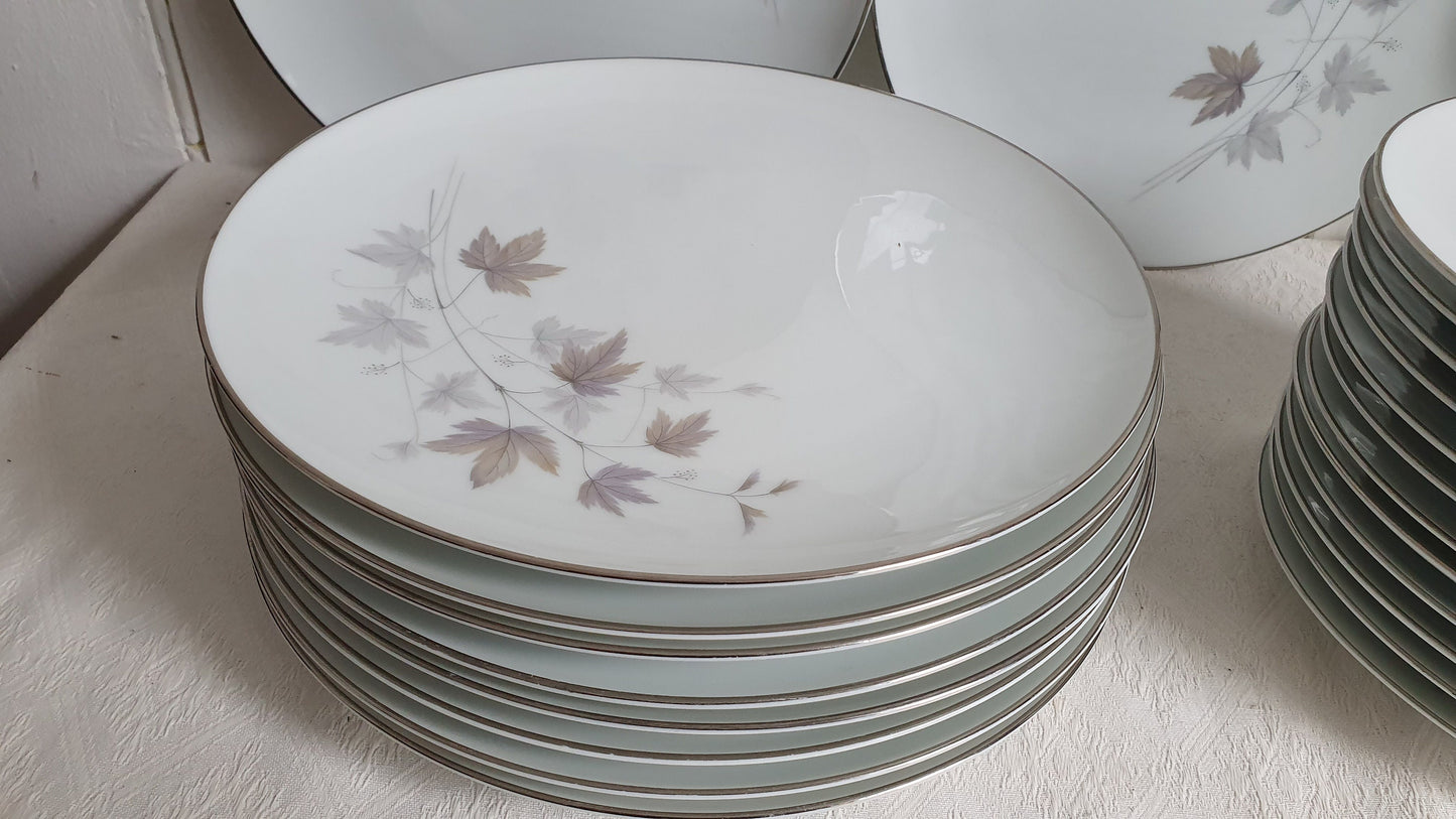 23 Quality Noritake Harwood Autumn Leaves Browns Lilac Hues Dinner Salad Plates