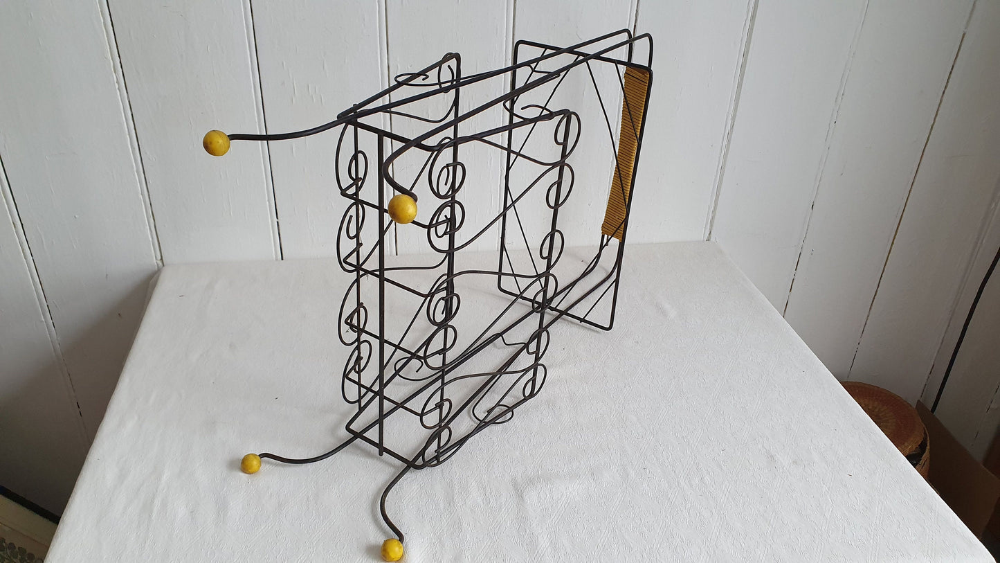 Classic Decorative 50’s Retro Large Magazine Rack (2 ft tall) Atomic Feet