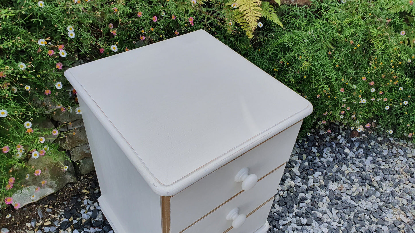 Top Quality Hand Painted in Farrow and Ball Bedside Table chest of Drawers Sustainable Scandinavian Pine