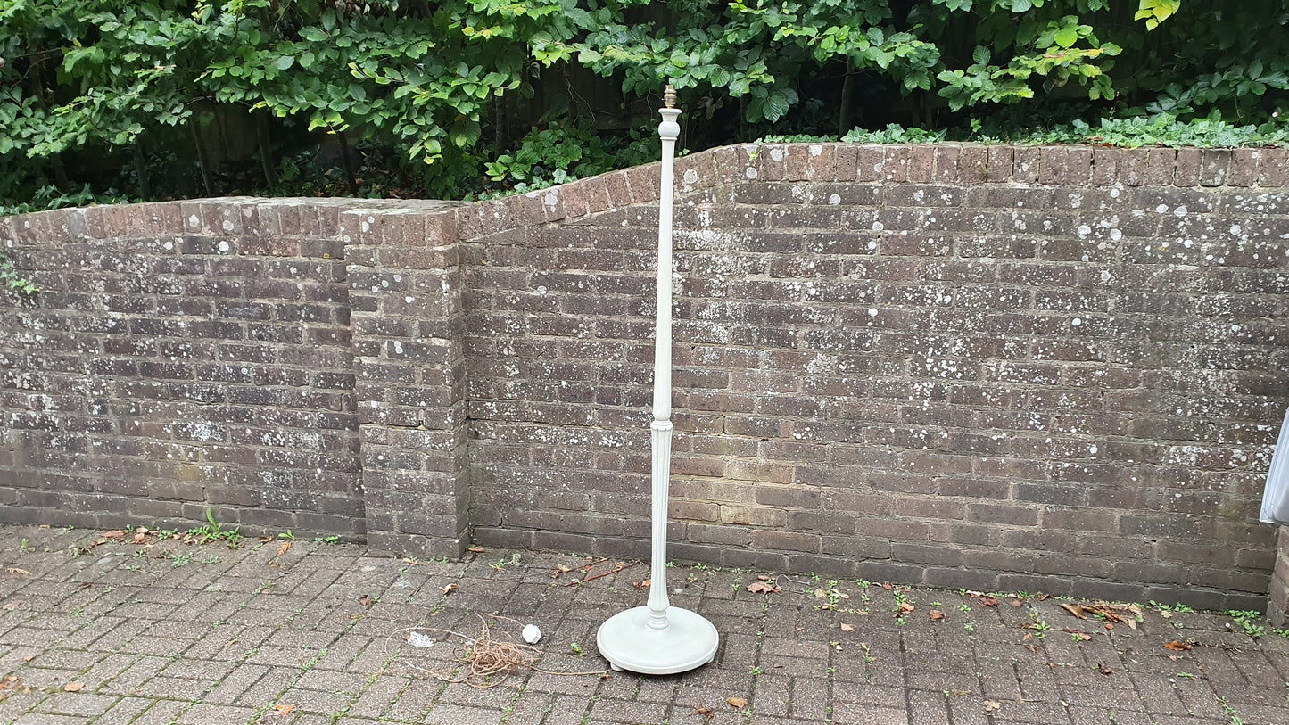 Vintage Painted Shabby Chic Standard Lamp Turned and Fluted ‘Washed’ in Farrow and Ball French Gray It is 1950’s or 60’s