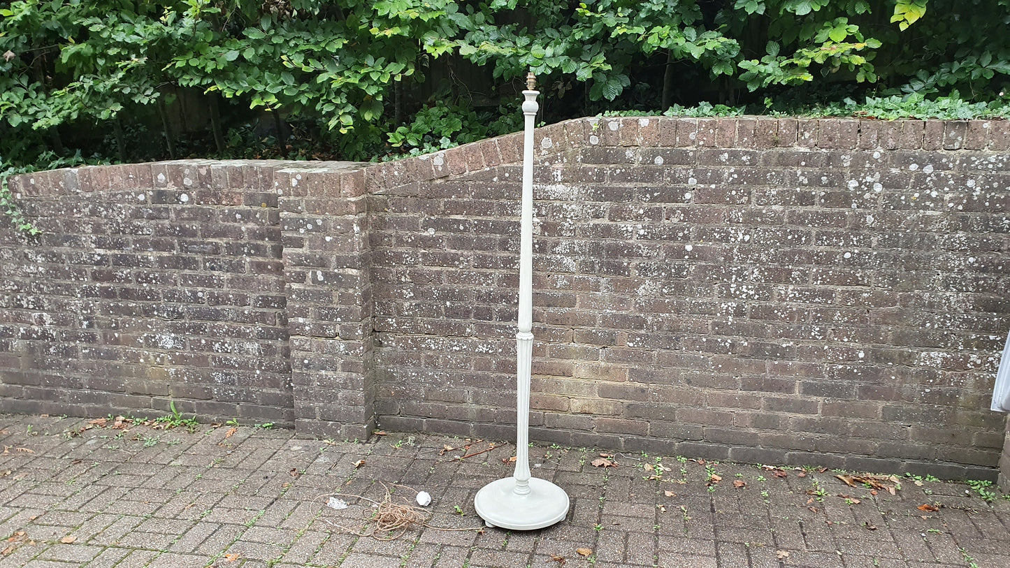 Vintage Painted Shabby Chic Standard Lamp Turned and Fluted ‘Washed’ in Farrow and Ball French Gray It is 1950’s or 60’s