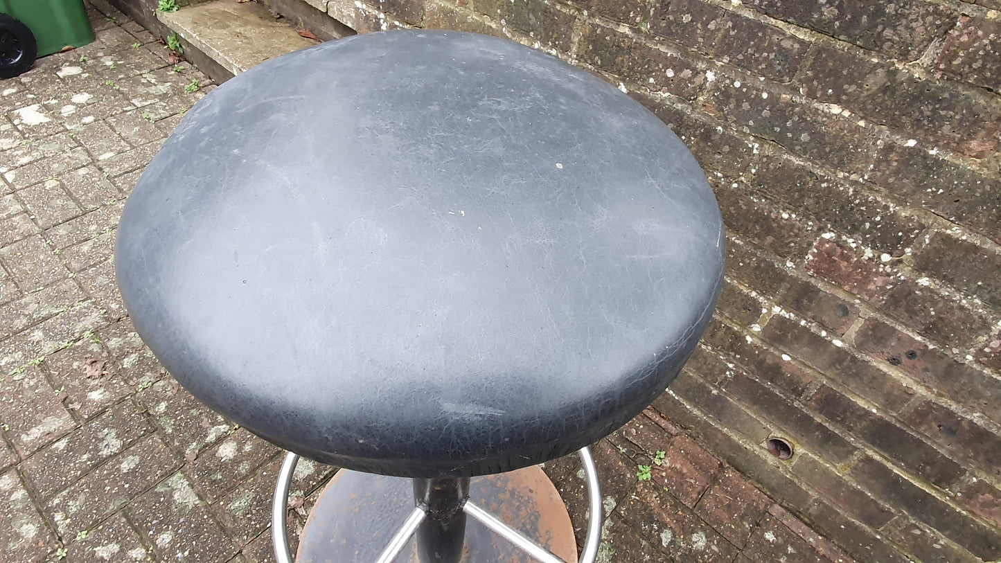 26 kg Vintage 70's Retro Bar Stool Solid Iron Chrome Leatherette Superb Quality and Style