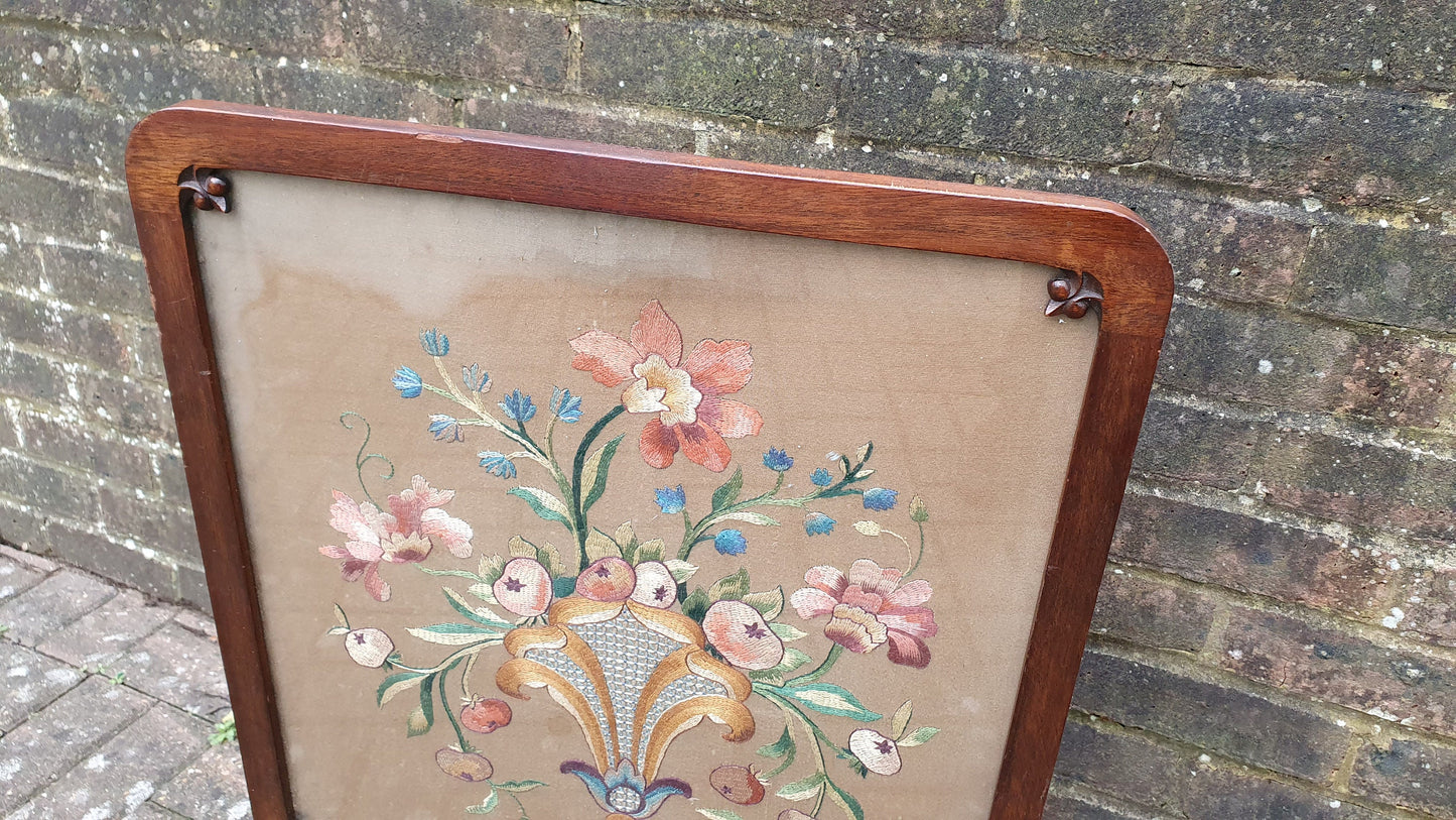 Vintage Victorian Mahogany Fire Screen With Fold Up Foldaway Table Option Embroidery
