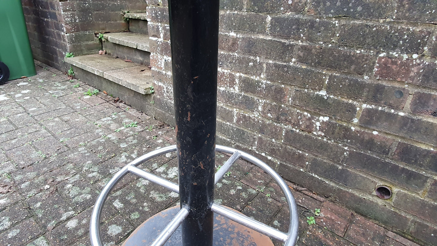 26 kg Vintage 70's Retro Bar Stool Solid Iron Chrome Leatherette Superb Quality and Style