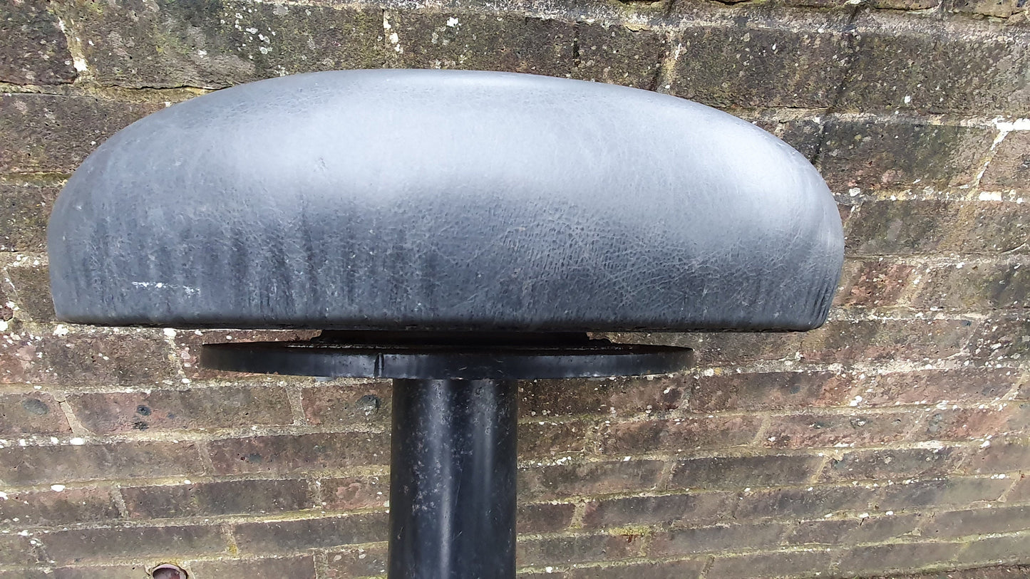 26 kg Vintage 70's Retro Bar Stool Solid Iron Chrome Leatherette Superb Quality and Style