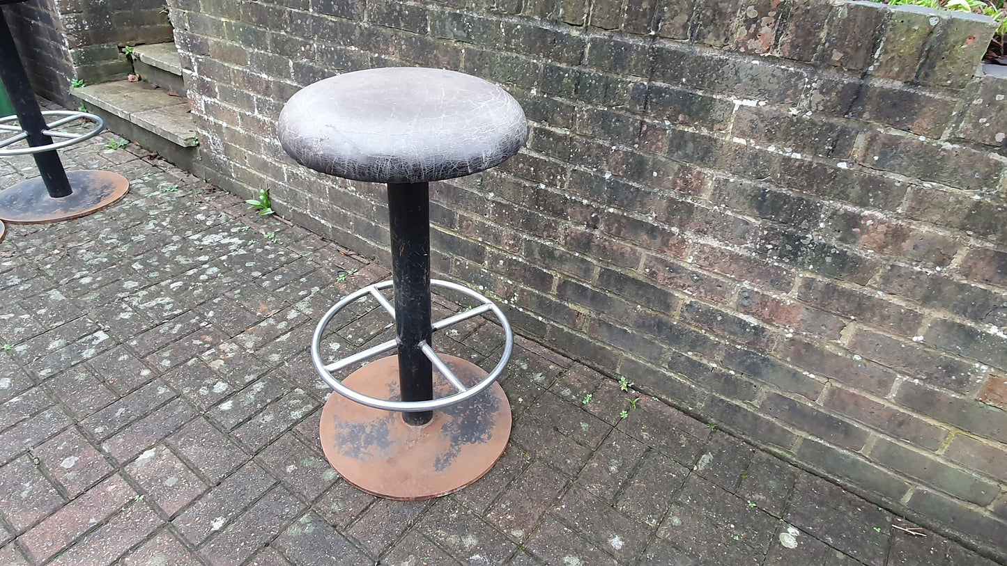 26 kg Vintage 70's Retro Bar Stool Solid Iron Chrome Leatherette Superb Quality and Style