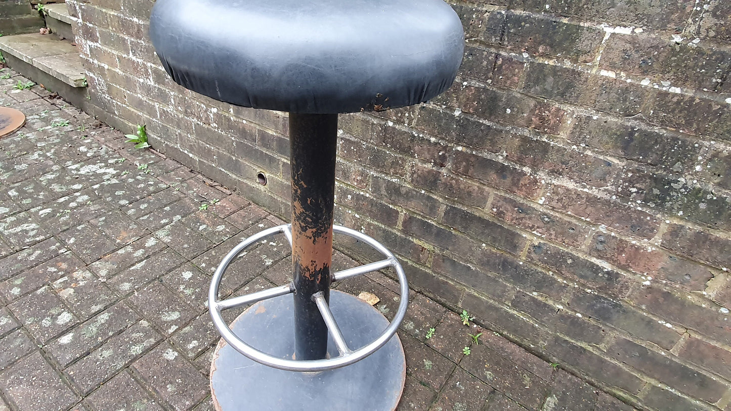 26 kg Vintage 70's Retro Bar Stool Solid Iron Chrome Leatherette Superb Quality and Style