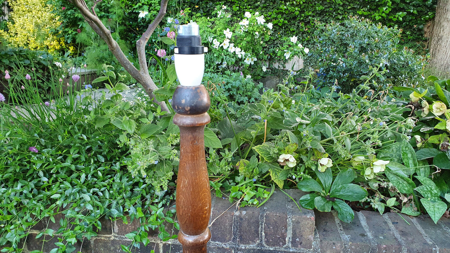 Vintage Stained Oak Effect Turned Standard Lamp.