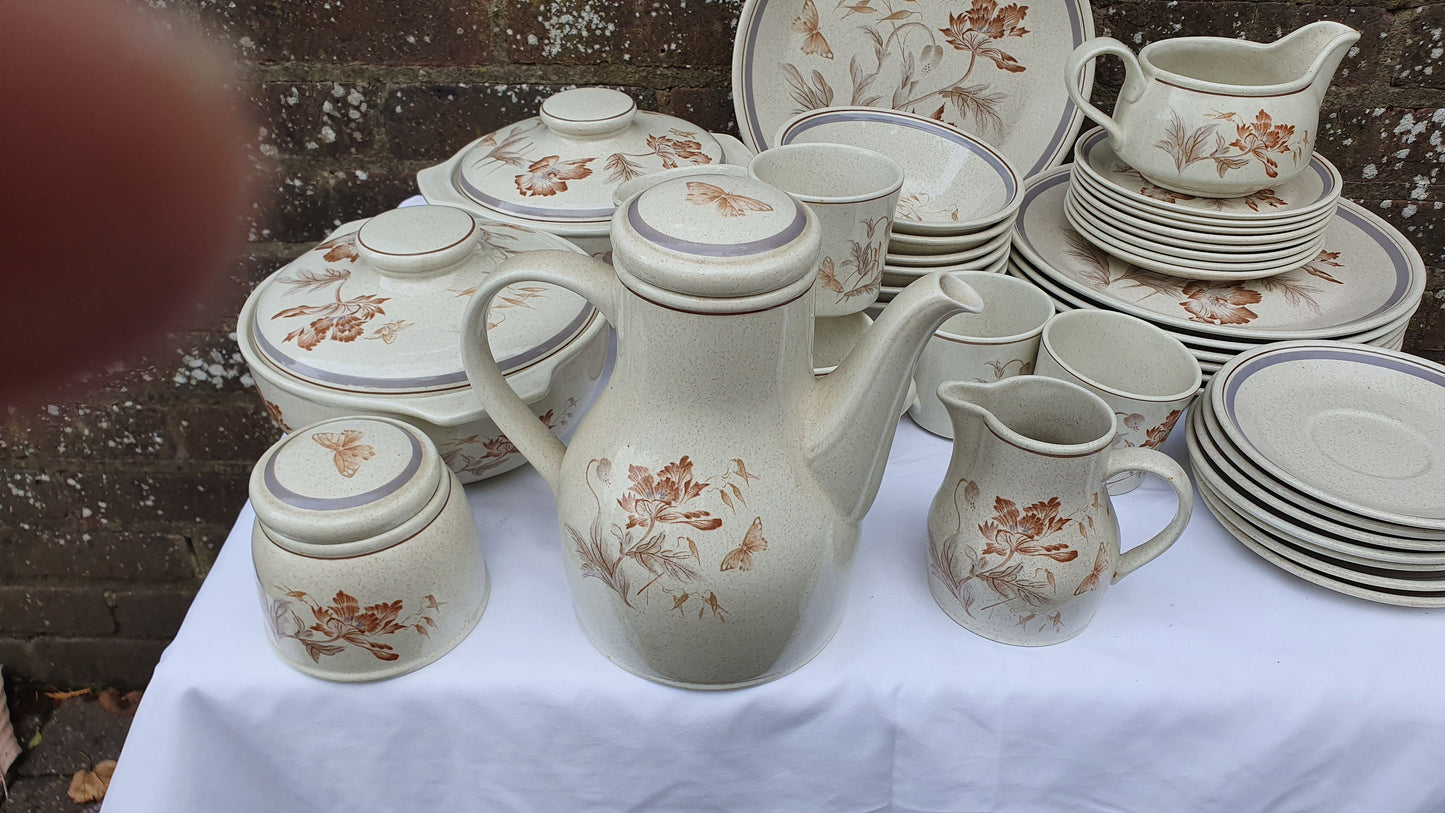 Large Quality Retro Tea and Dinner Service Royal Albert Summer Fantasy c1972