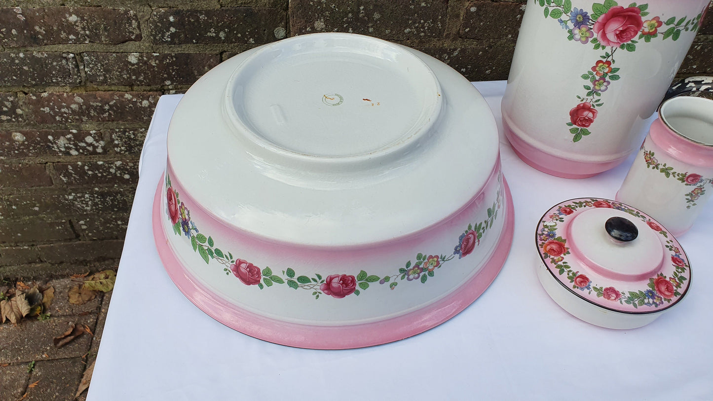 Fantastic Vintage Jug and Bowl Set Pink With Roses.