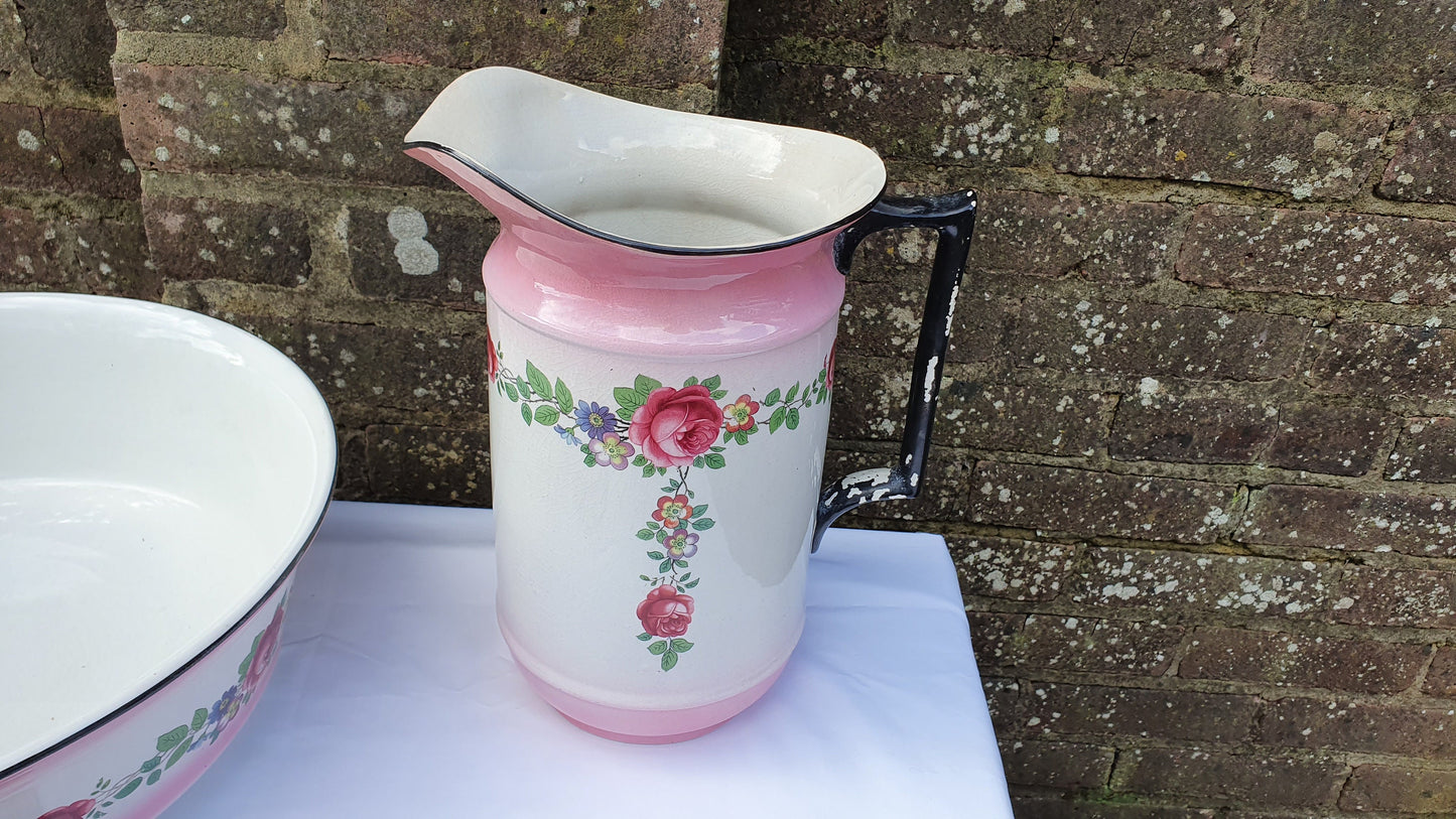 Fantastic Vintage Jug and Bowl Set Pink With Roses.