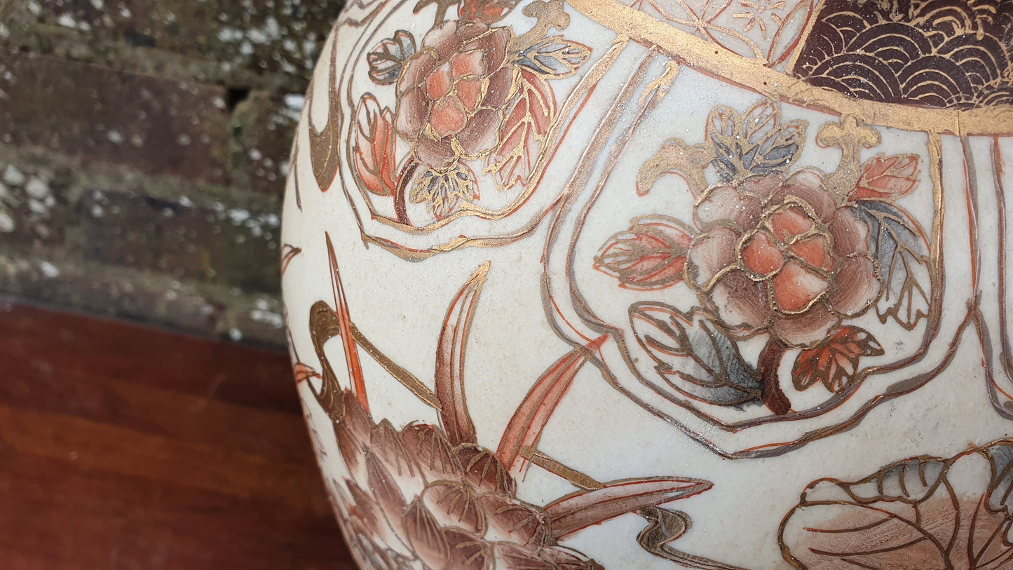 Huge Classic Large Bedside Table Lamps Ceramic China Orange Gold Brown Hues Flowers Butterflies Working.