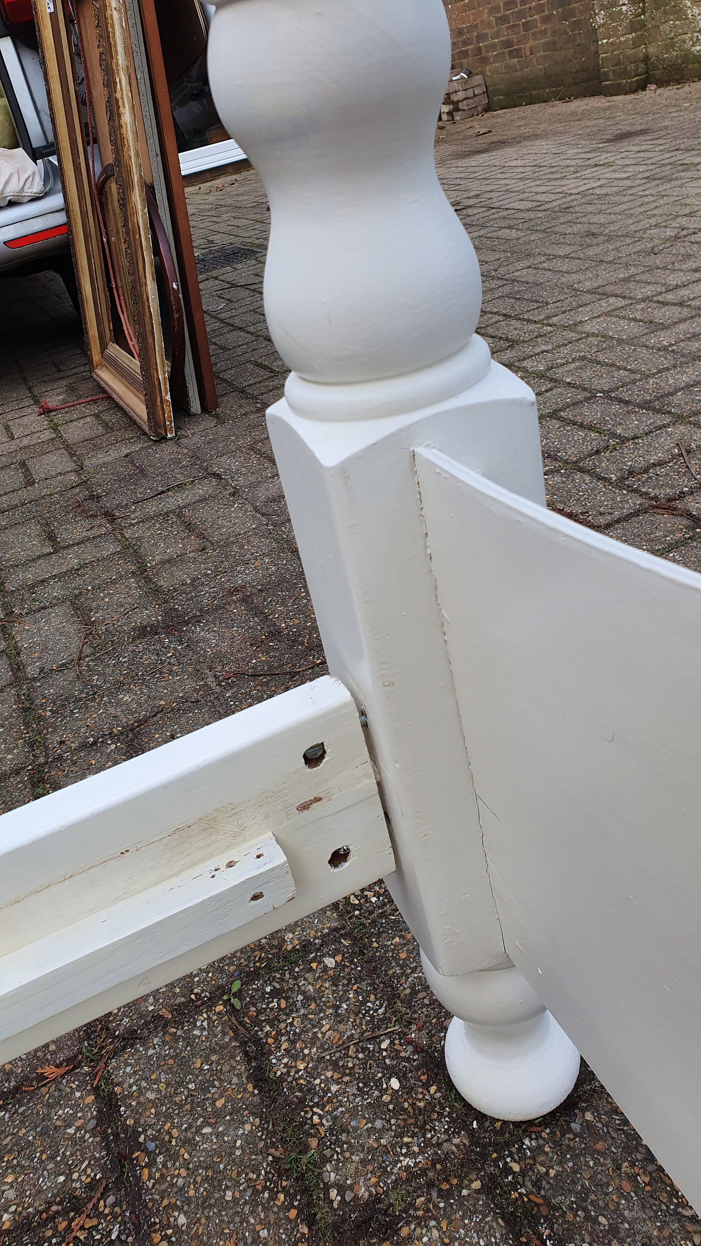 Splendid Hand Painted 4 ft 6 Double Bed Frame in Farrow and Ball. With Slats.