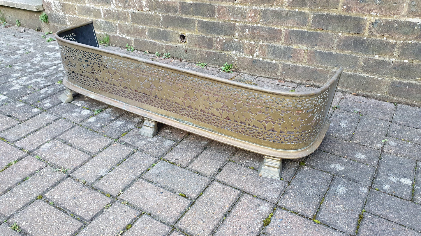 Large Imposing Pierced Brass Victorian Fender Fire Guard Vintage Fireplace