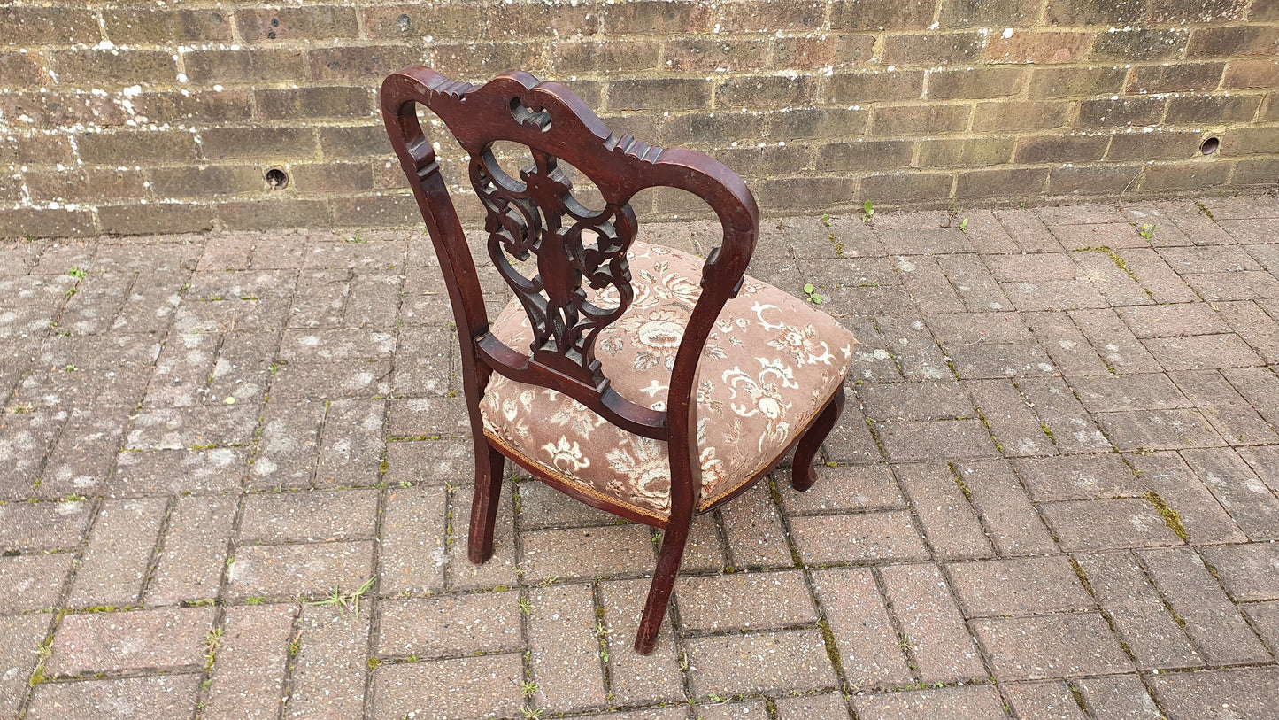 Top Quality Elegant Vintage Upholstered Chair Low Nursing Deep Sprung Bedroom Cabriole Legs