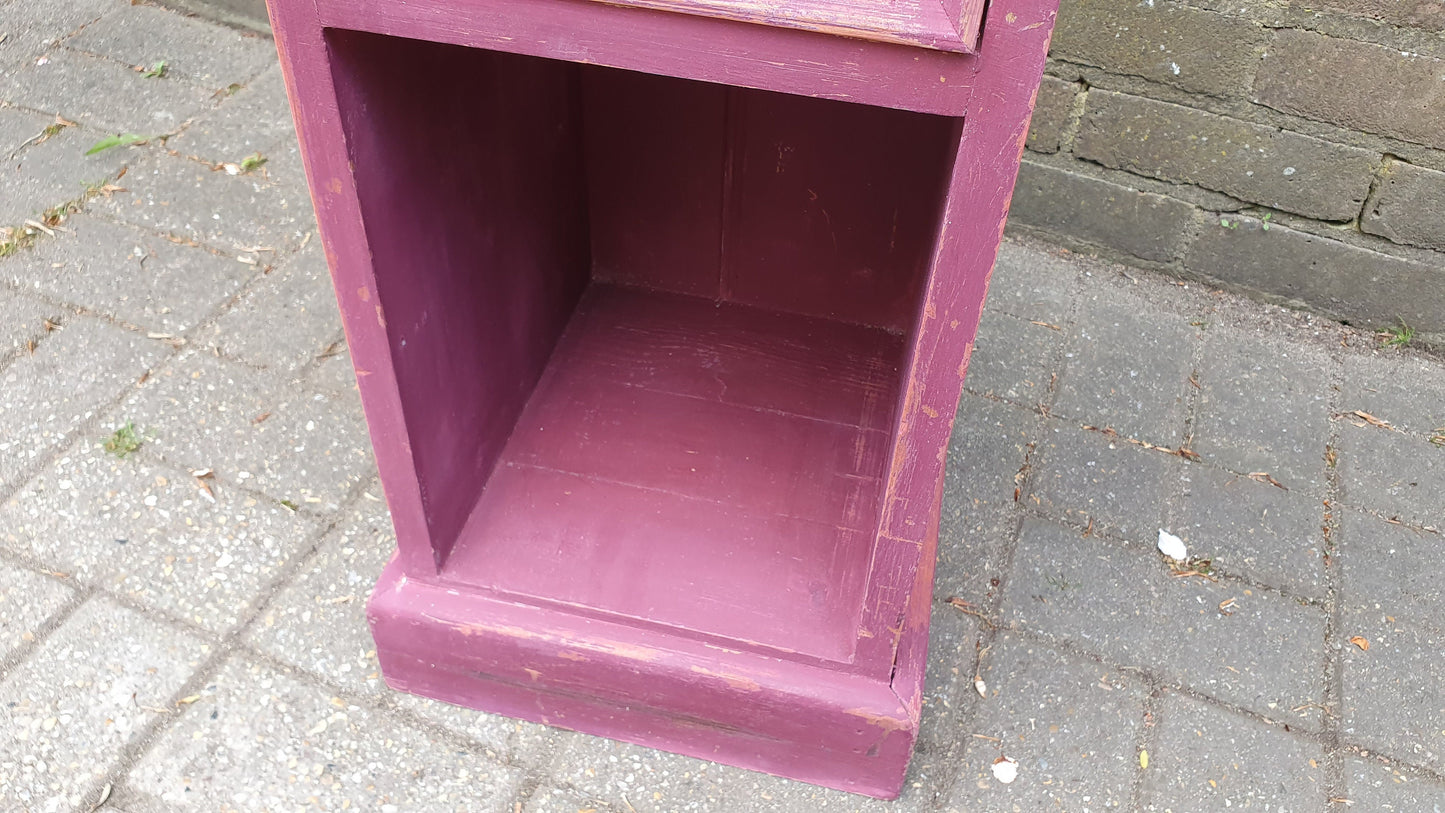 Lilac Dark Pink Vintage Shabby Chic Painted Bedside Cupboard Side Table Plant Stand