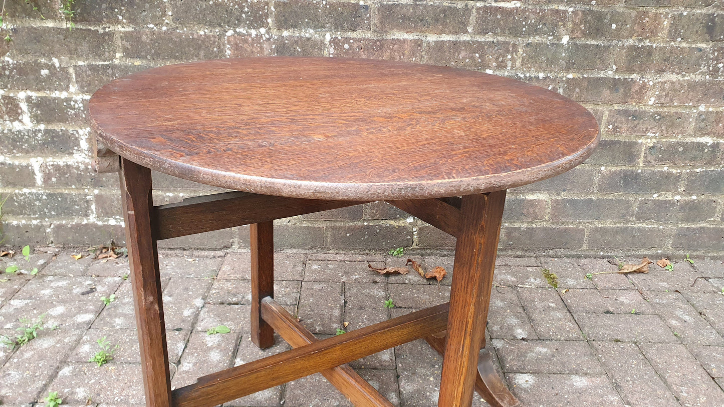 Vintage Fold up Folding Oak Coffee Table Fire Screen