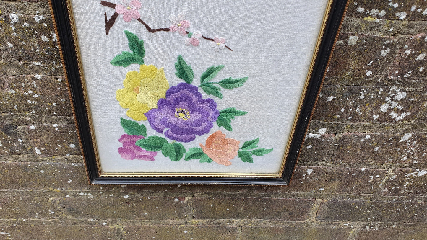Gorgeous Vintage Oriental Embroidery Picture Flower Floral Butterfly Decoration Glazed Black and Gold Frame.