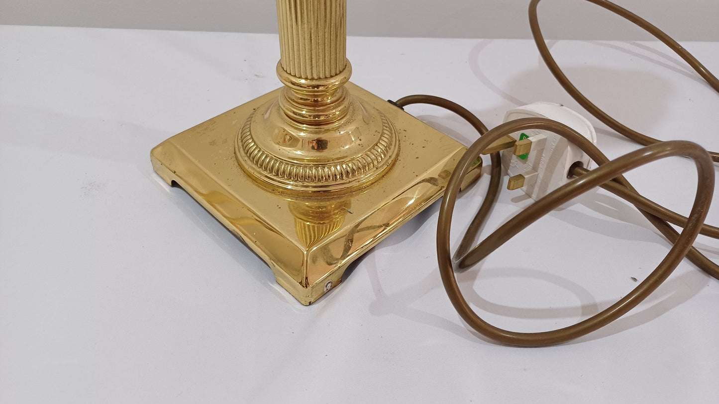 Vintage Fluted Brass Table Lamp Working.