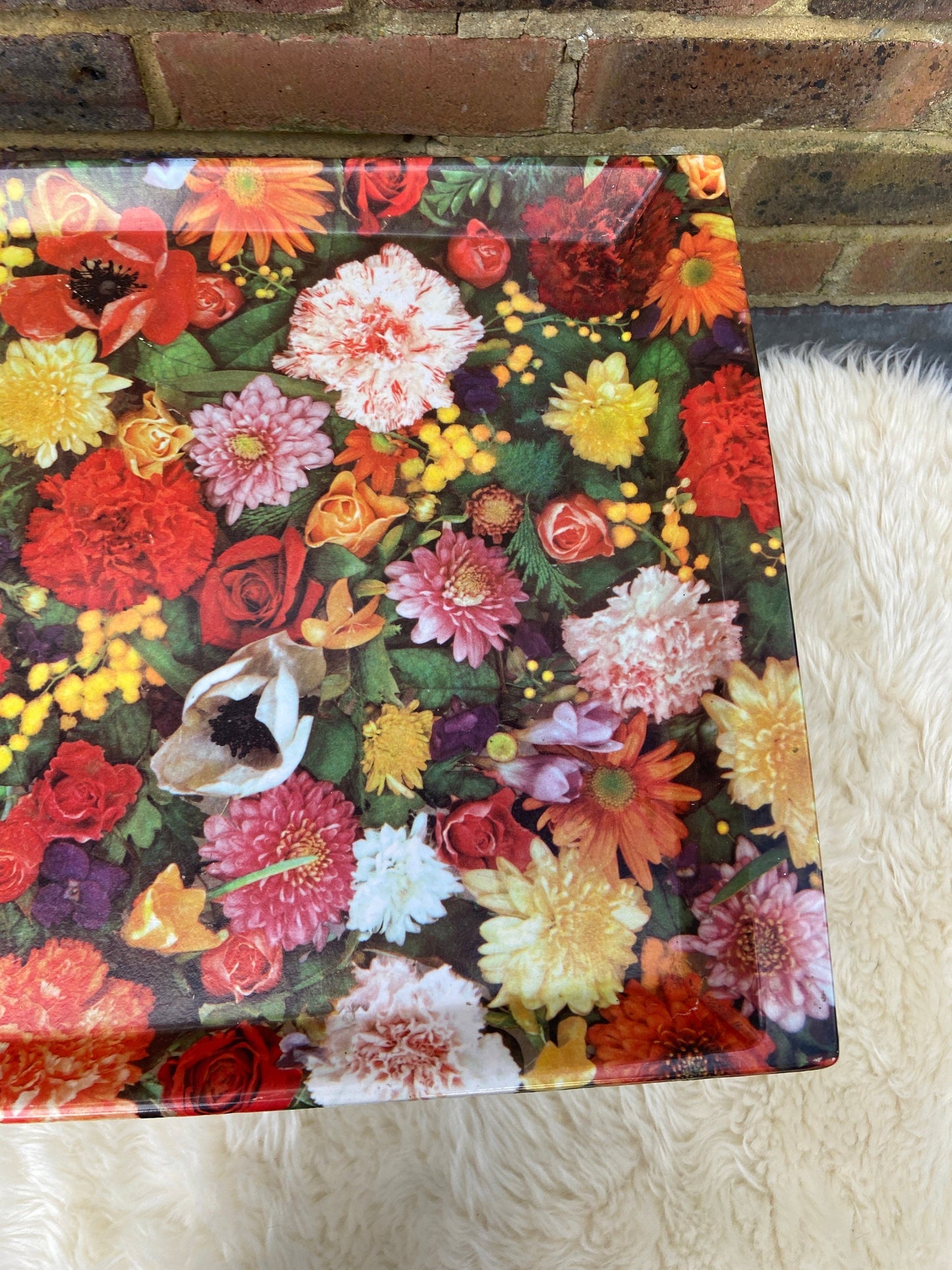Smashing Original Retro Tray with Floral finish - Large, made by MALLOD (55cm x 36.5cm)
