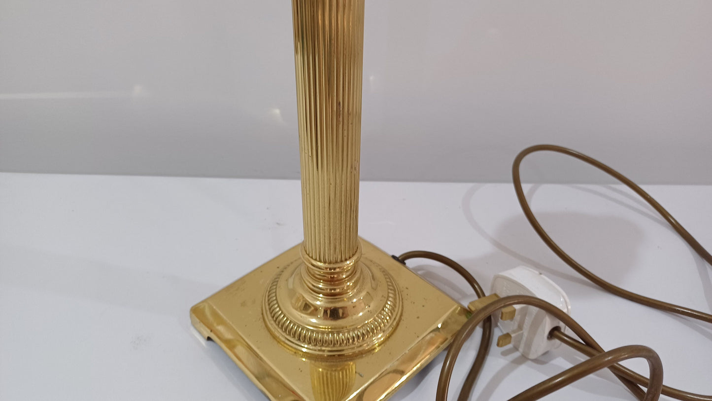 Vintage Fluted Brass Table Lamp Working.