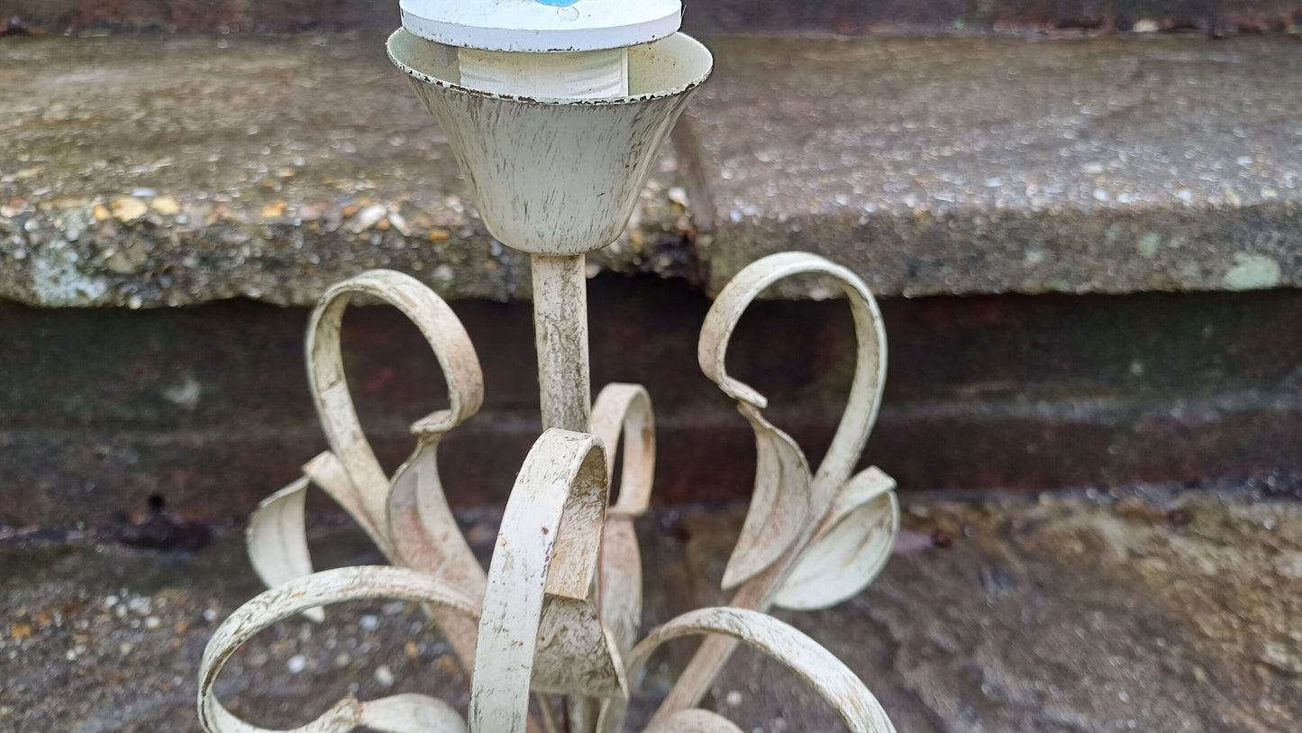 Country Style Shabby Chic Metal Lamp (28cm tall) - working with glass shade