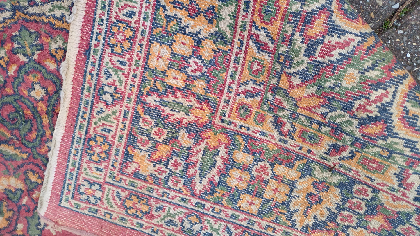 Super Vintage Victorian Turkish Decorative Asian Style Rug. 245 x 180 cm