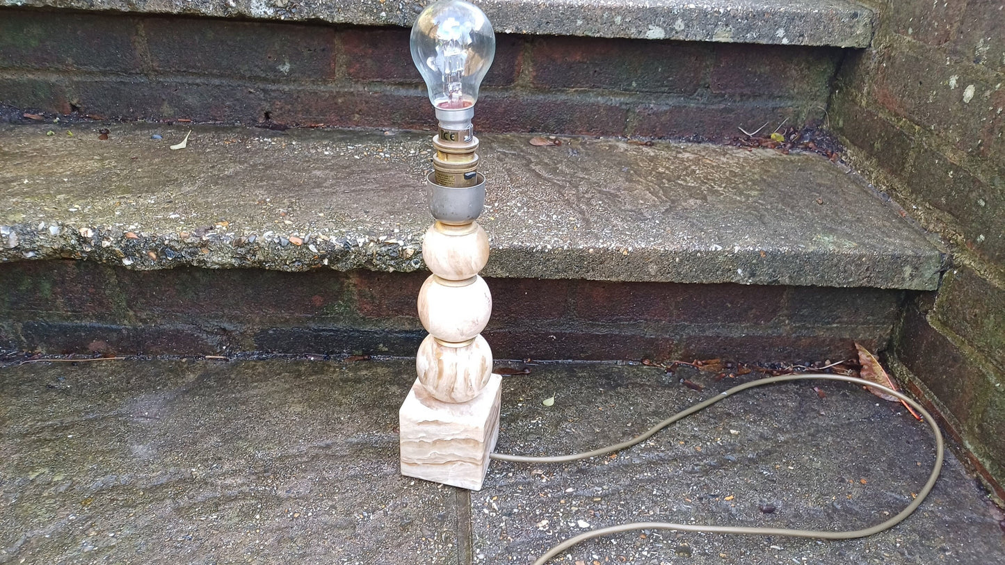 beige onyxmarble lamp with round detail
