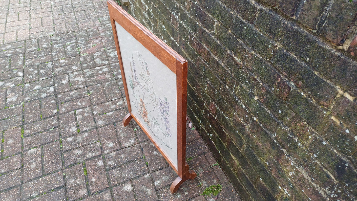 Beautiful Solid Oak Embroidered Fire Screen Crinoline Lady Embroidery.