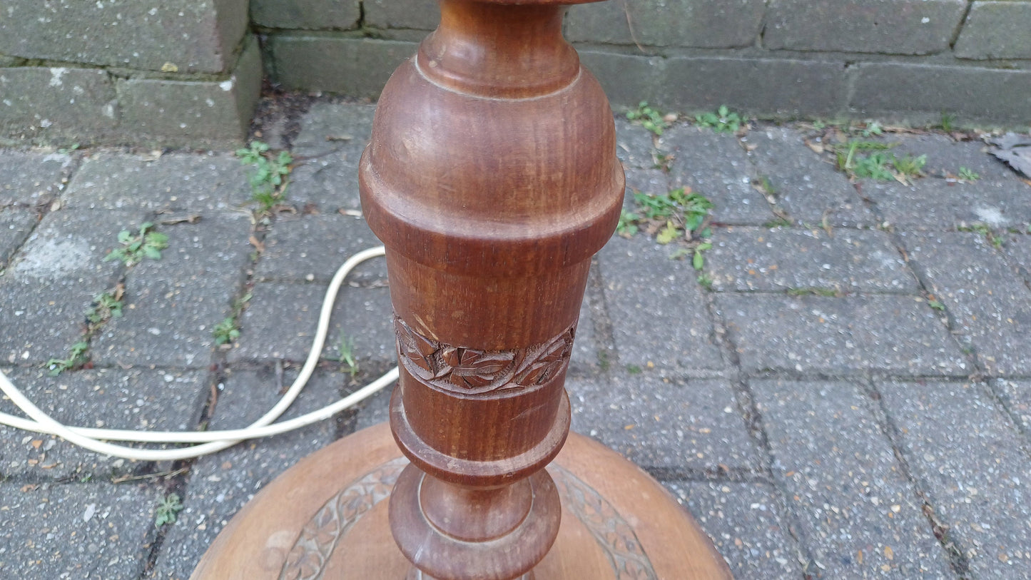 Vintage Carved Oriental Style Hardwood Standard Lamp Working.