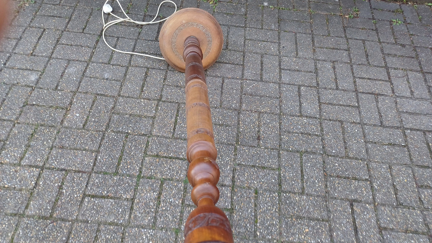 Vintage Carved Oriental Style Hardwood Standard Lamp Working.