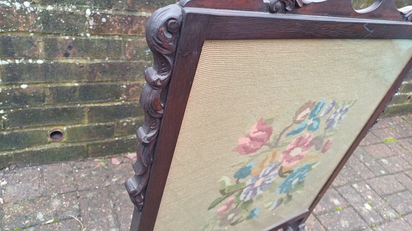 Superb Vintage Mahogany Victorian Tapestry Glazed Fire Screen Ball and Claw Feet