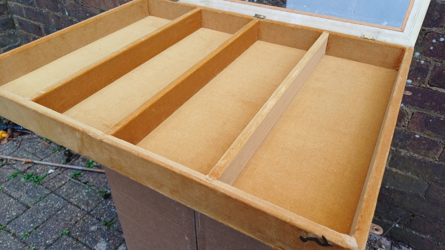 Vintage 70s Collector Jewellery Display Case Cupboard Gold and Velvet