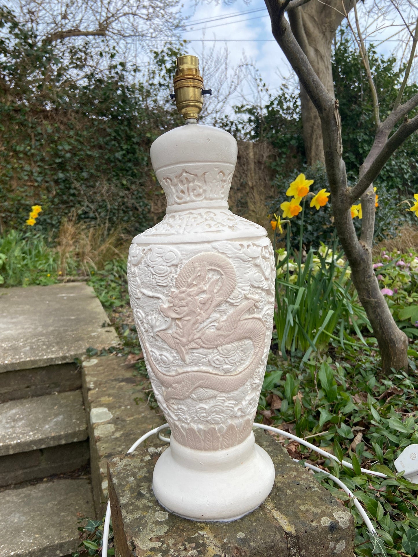 Large vintage Oriental Dragon style handcrafted and handpainted plastercast lamp - dragon detail, cream and beige