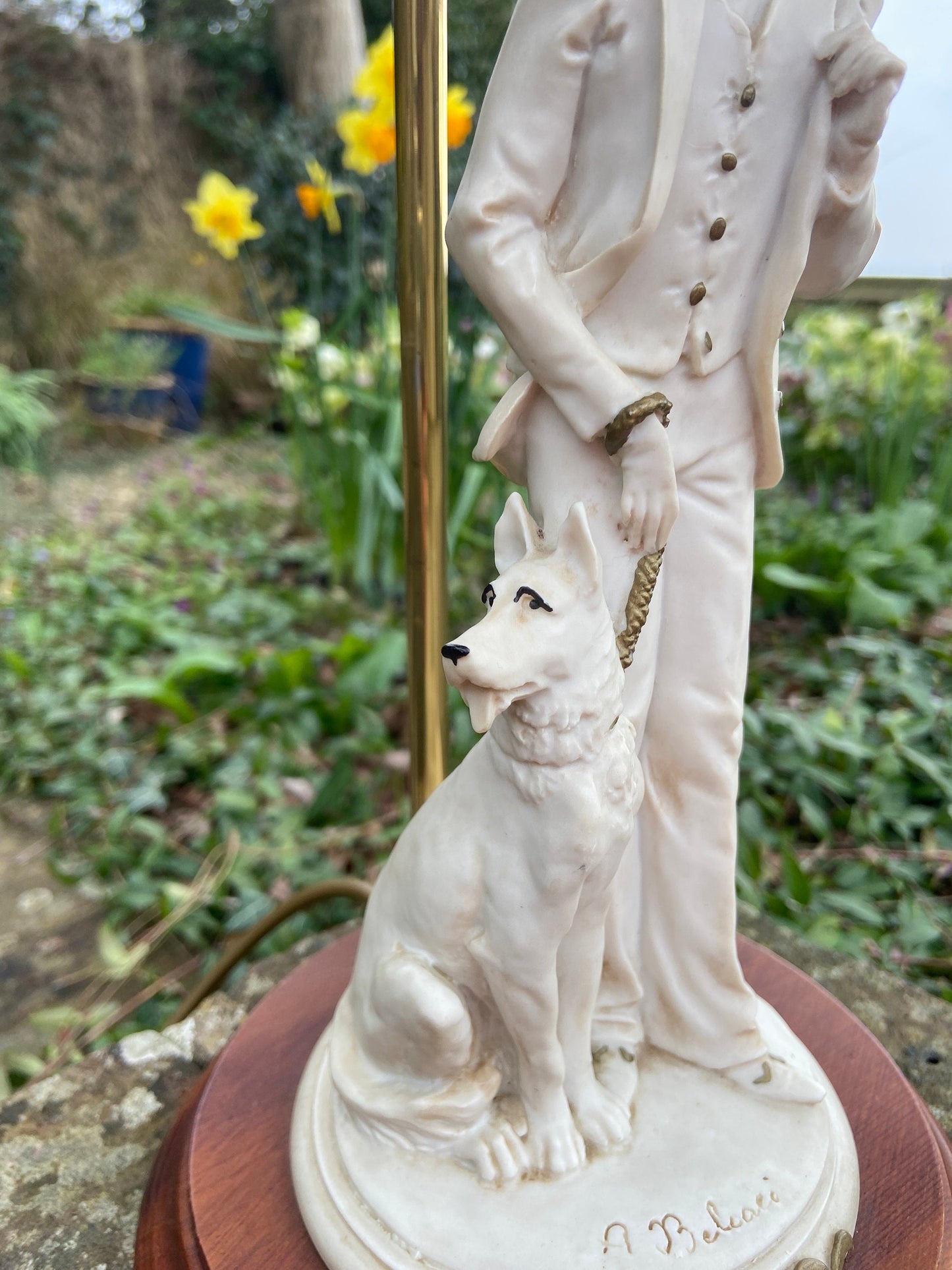 A. Belcari Capodimonte vintage lamp (Man with Dog) and shade, made in Italy - excellent vintage condition and working.