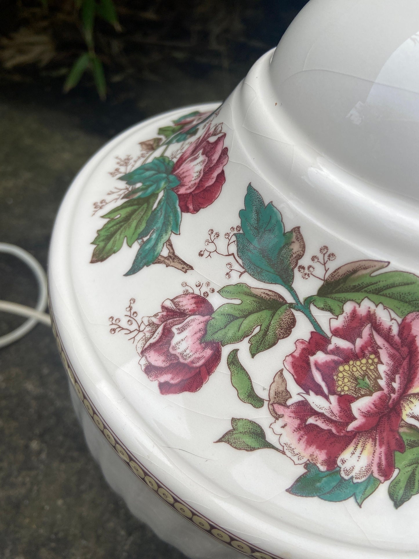 1920s Floral China Urn Style Lamp with floral transfers, excellent condition, working order, large size