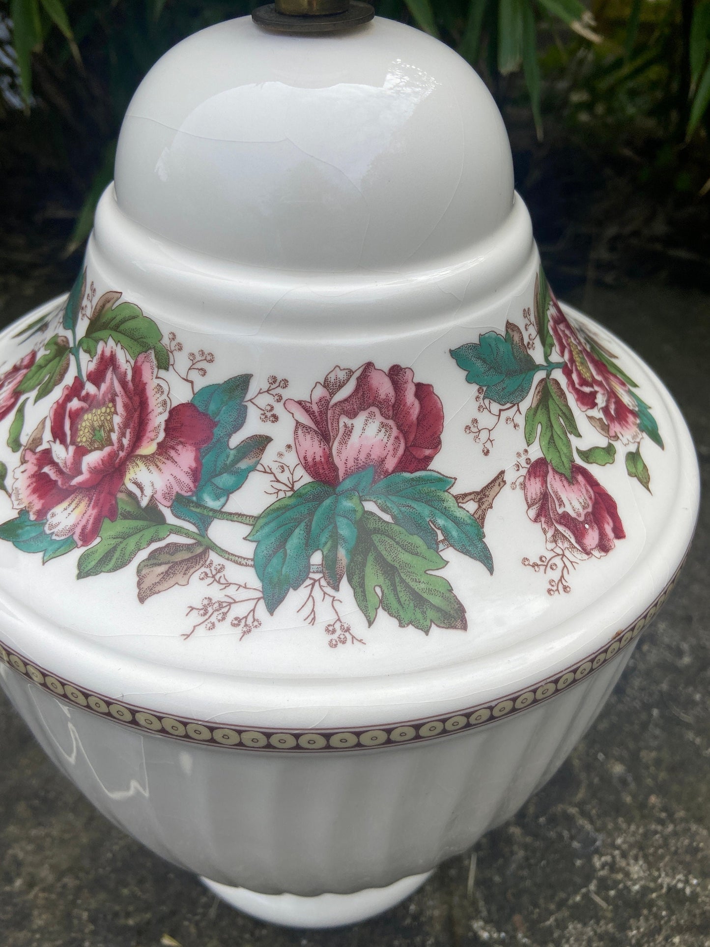 1920s Floral China Urn Style Lamp with floral transfers, excellent condition, working order, large size