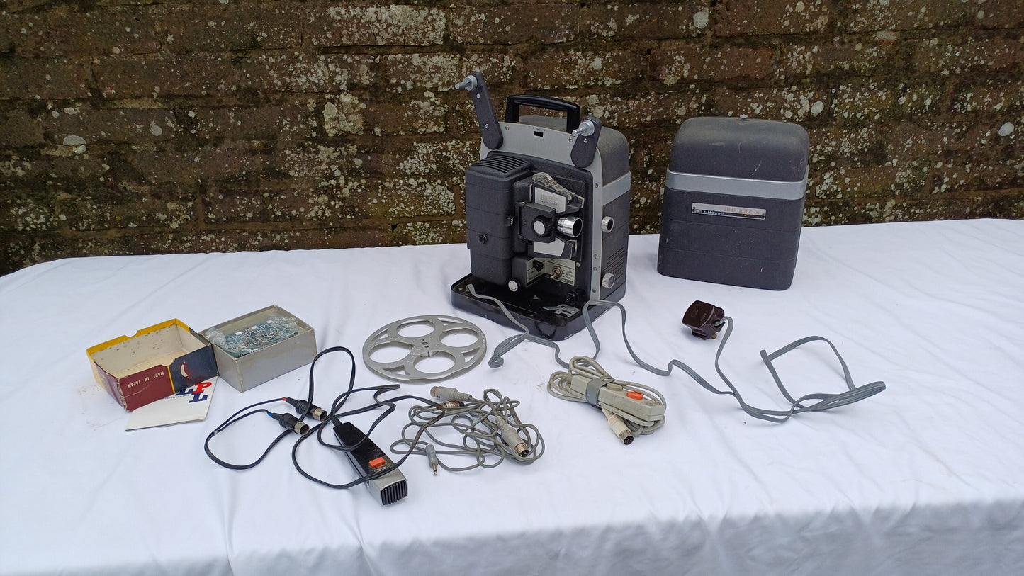 Vintage Retro Bell & Howell Super Auto Load 8mm Film Projector and Accessories