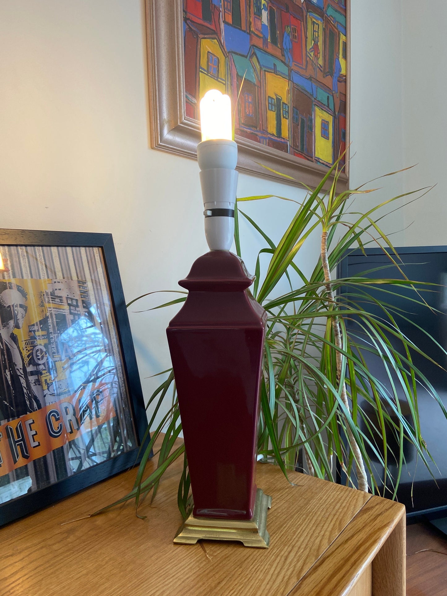 1980s maroon burgundy ceramic lamp with funky floral shade - Goodson Lighting - working
