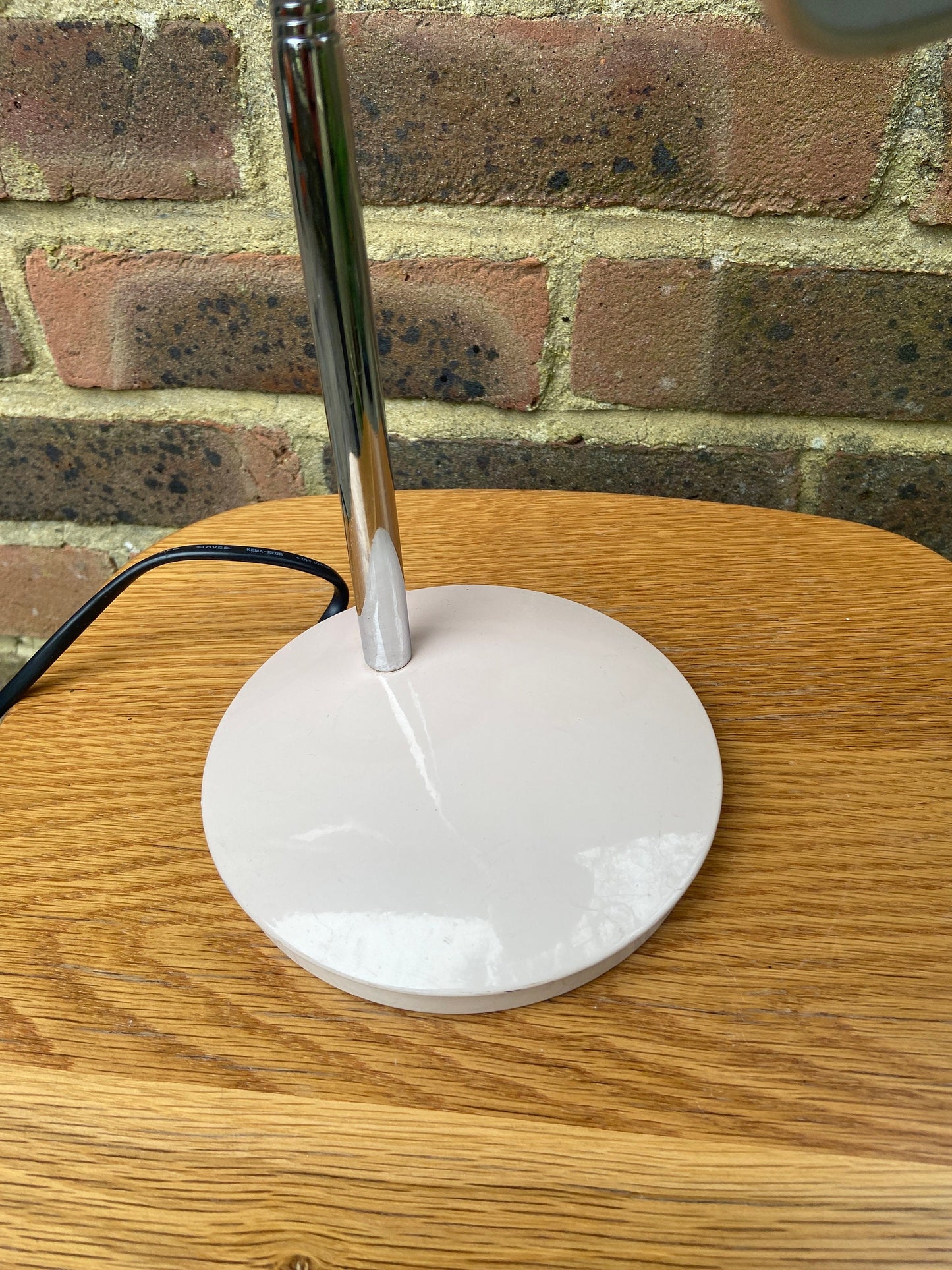 Pale pink vintage desk lamp - BHS