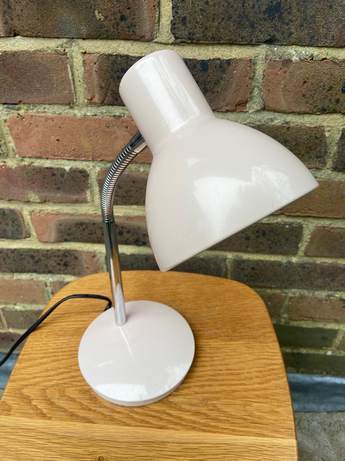 Pale pink vintage desk lamp - BHS