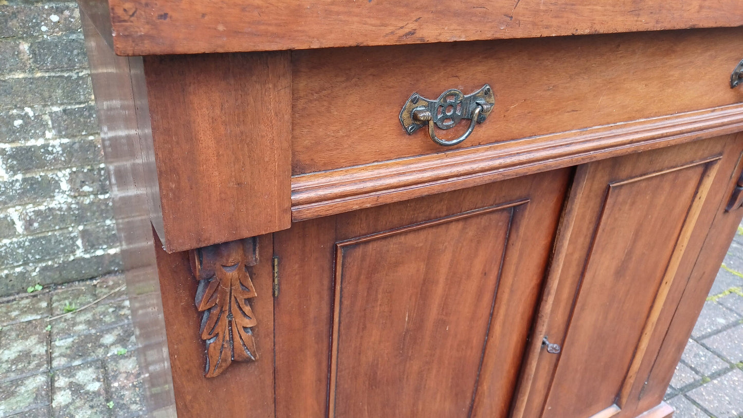 Beautiful Vintage Mahogany Victorian Sideboard Cupboard Dresser Chiffoniere