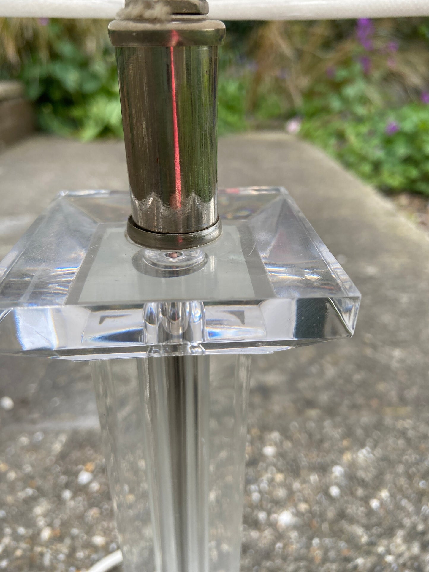 Vintage Geometric Cubic Perspex lamp with new shade - working condition