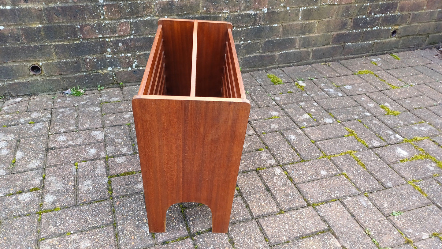 Very Large Vintage Retro Teak 60s Magazine Rack General Storage