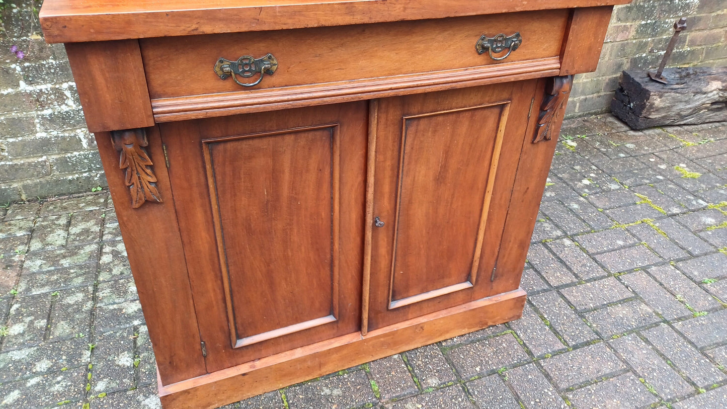Beautiful Vintage Mahogany Victorian Sideboard Cupboard Dresser Chiffoniere